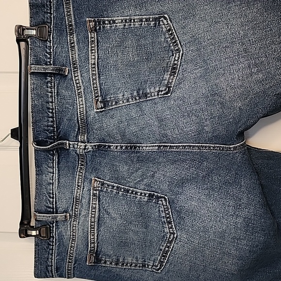 OLD NAVY MEN'S JEANS - Picture 5 of 9